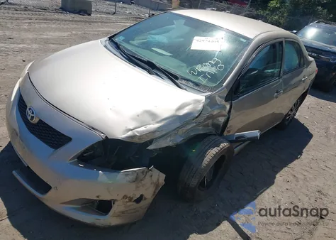 2010 Toyota Corolla z USA, uszkodzony, nr VIN 2T1BU4EE6AC353777